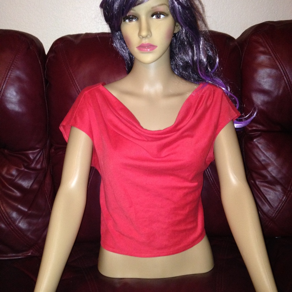 Vintage red crop top with knotted back